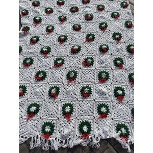 Homemade Crochet Afghan Throw Blanket 3D Christmas Wreath Design 80” Mint